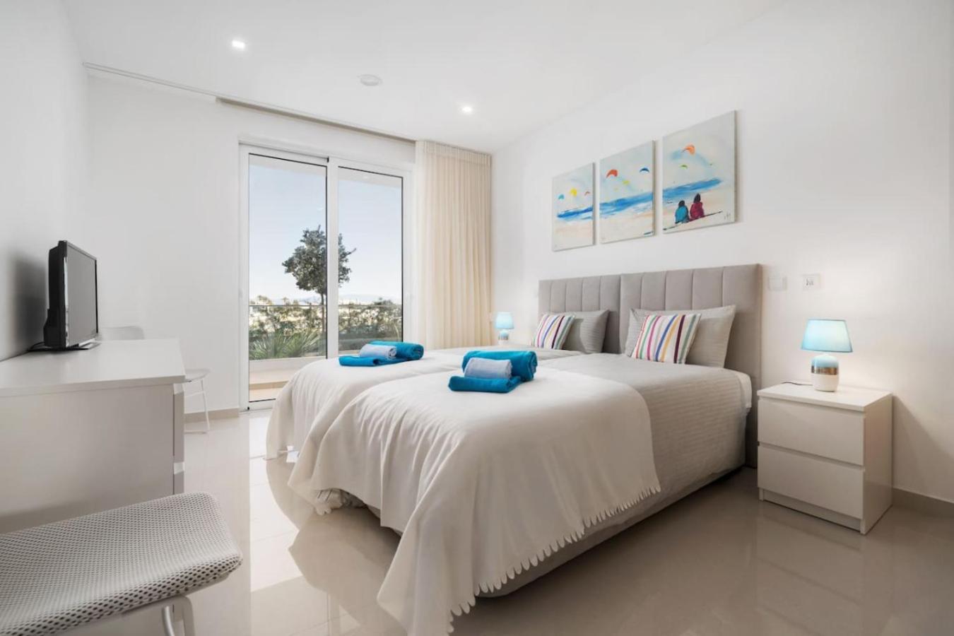 Mabelle Luxury Ocean View Apartment Lagos
