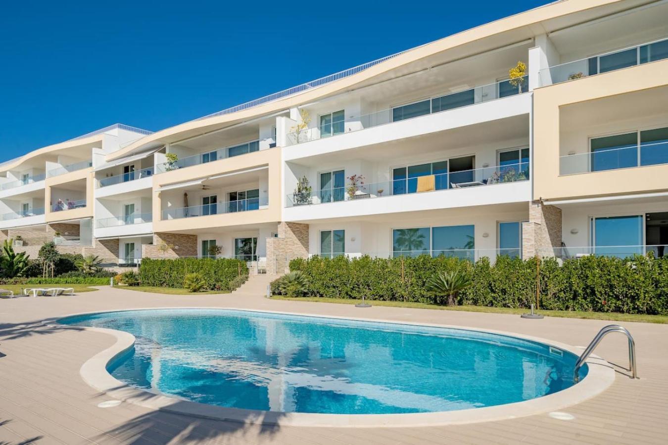 Mabelle Luxury Ocean View * Lagos